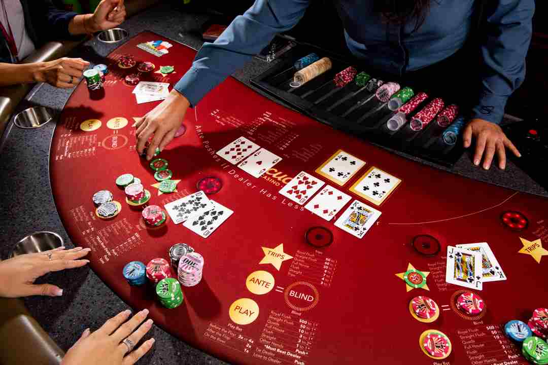Khám phá thông tin chung về game bài Poker