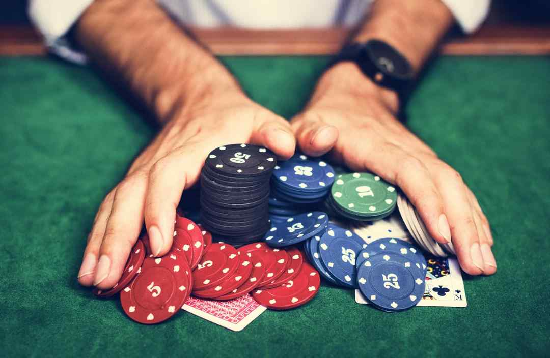 Poker một tựa game đình đám tại nhà phát hành